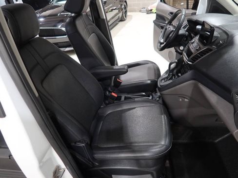 Used 2021 Ford Transit Connect XL FWD image 13