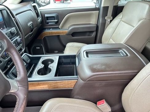 Used 2015 Chevrolet Silverado 1500 LTZ w/ LTZ Plus Package AWD/4WD image 29
