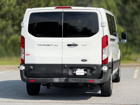 Used 2017 Ford Transit 350 XLT RWD image 7