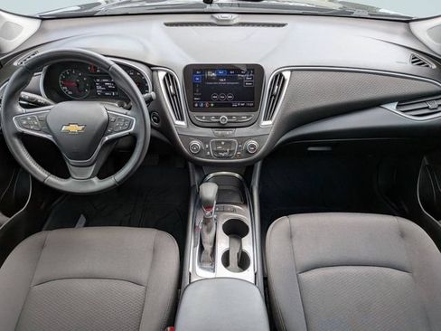 Used 2021 Chevrolet Malibu RS FWD image 13