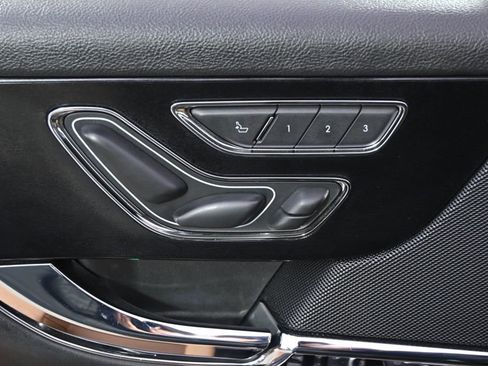 Certified 2020 Lincoln Corsair Reserve w/ Equipment Group 202A image 14