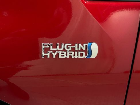 Used 2017 Toyota Prius Prime Plus image 36