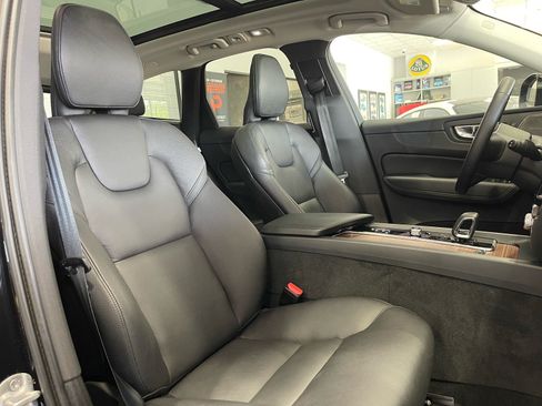 Used 2024 Volvo XC60 T8 Plus AWD/4WD image 40