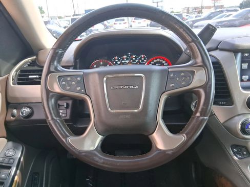 Used 2015 GMC Yukon Denali w/ Open Road Package RWD image 22