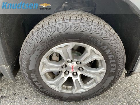 Used 2020 GMC Sierra 1500 SLT image 10