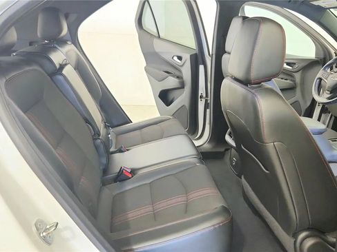Used 2022 Chevrolet Equinox RS FWD image 29