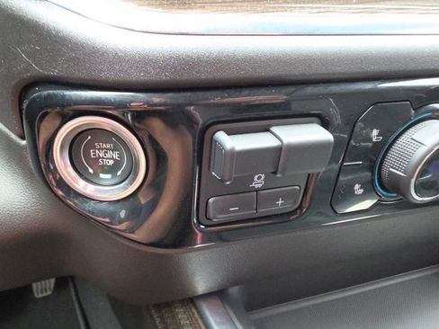 Used 2024 Chevrolet Silverado 2500 LT w/ All Star Edition AWD/4WD image 19