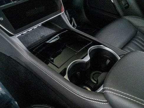 Used 2025 Maserati Grecale Modena image 39