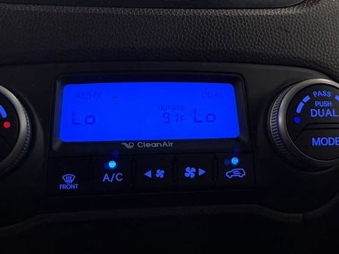 Used 2014 Hyundai Tucson Limited w/ Technology Package 02 FWD image 21