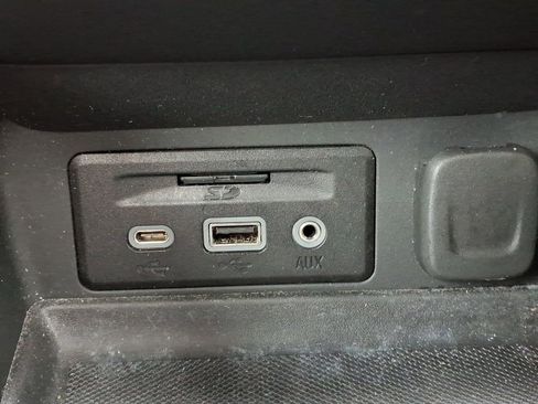 Used 2024 GMC Terrain Denali w/ Black Diamond Edition image 13