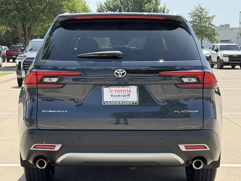 Used 2025 Toyota Grand Highlander AWD Hybrid image 5