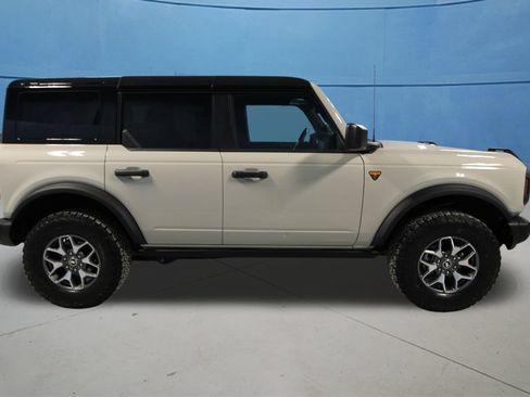 Used 2025 Ford Bronco Badlands AWD/4WD image 33