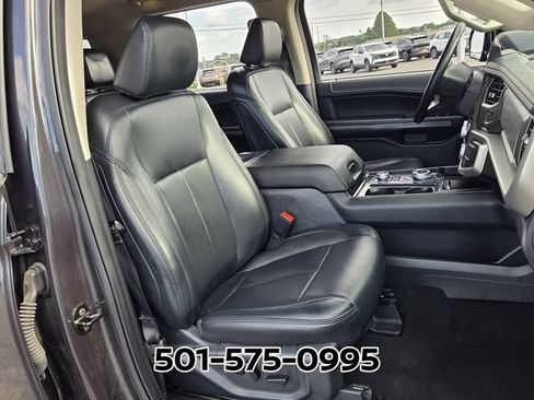 Used 2024 Ford Expedition XLT AWD/4WD image 19