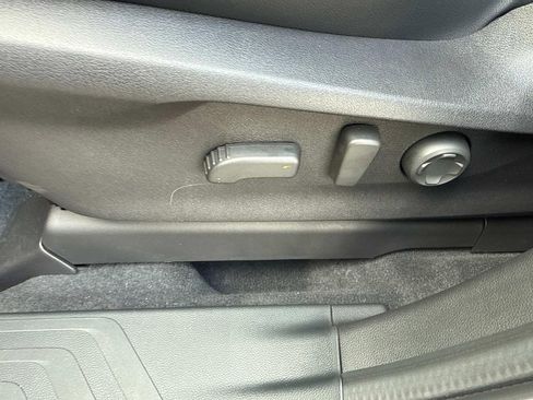 New 2025 Subaru Ascent Bronze Edition w/ Onyx Package image 23