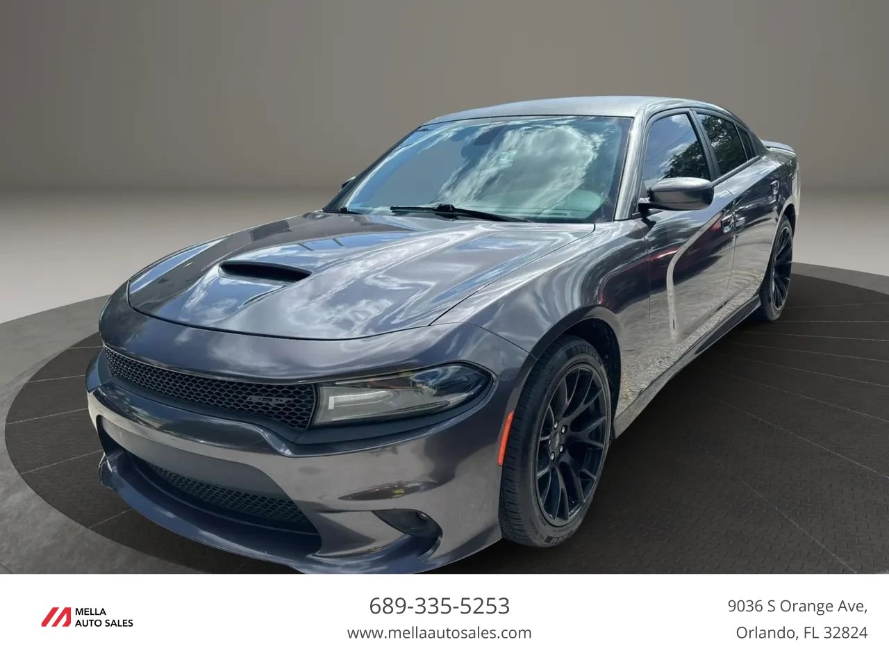 Used 2017 Dodge Charger R/T RWD image 1