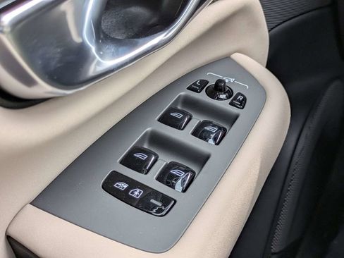 New 2026 Volvo XC90 B5 Core image 28