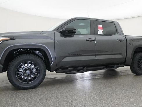 New 2026 Toyota Tundra SR5 AWD/4WD image 18