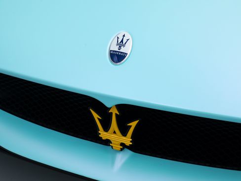 Used 2025 Maserati MC20 Coupe RWD image 16