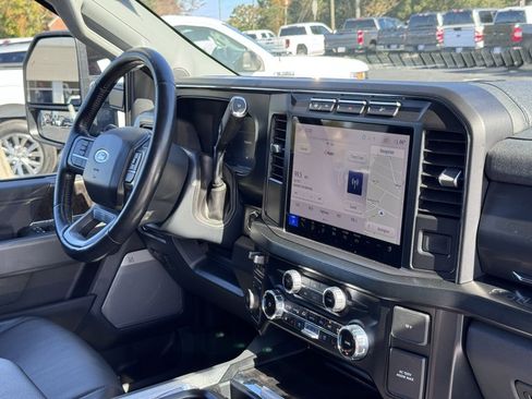 Used 2024 Ford F250 Lariat image 28