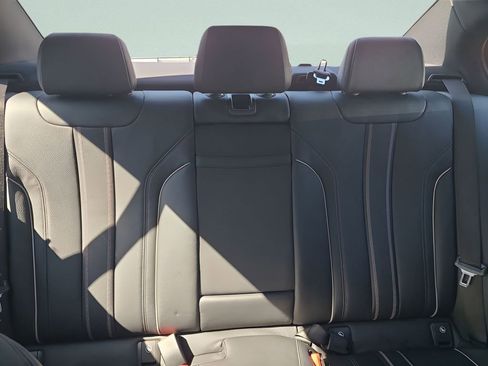 Used 2019 BMW 530i w/ Convenience Package image 5