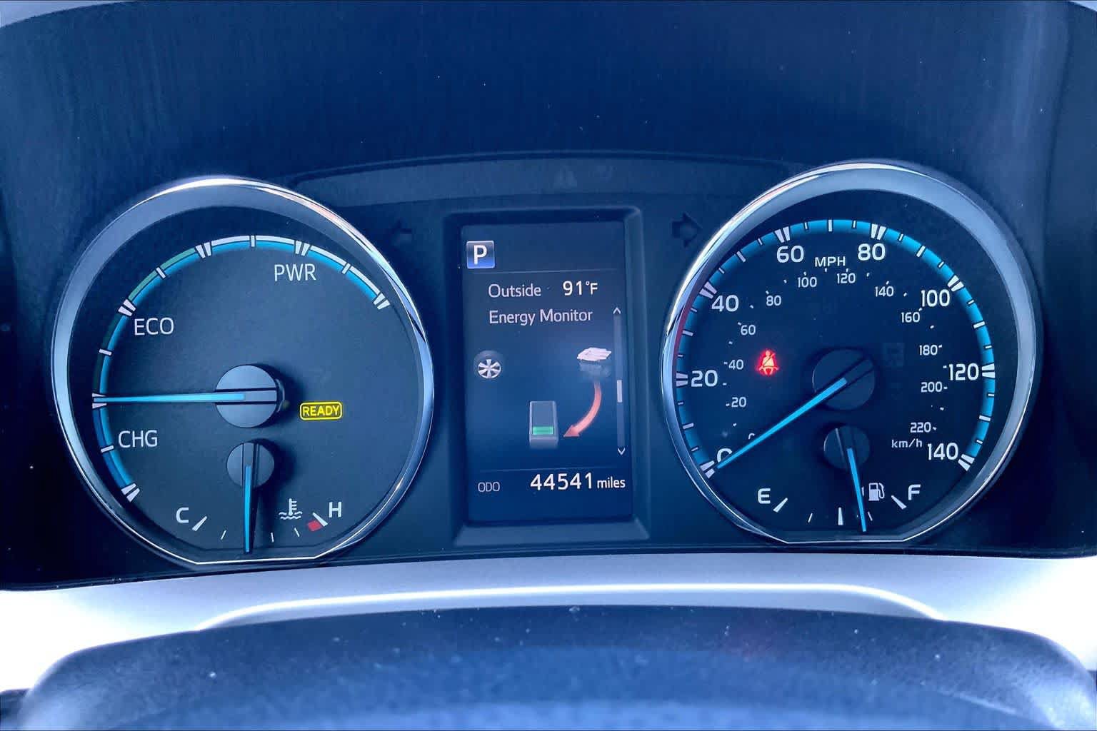 Used 2017 Toyota RAV4 XLE AWD/4WD image 26