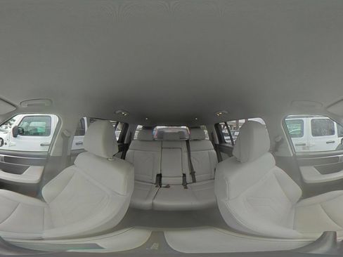 Used 2025 Hyundai Santa Fe SEL FWD image 40