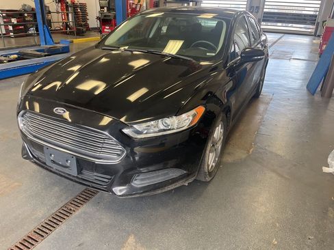Used 2014 Ford Fusion SE image 7