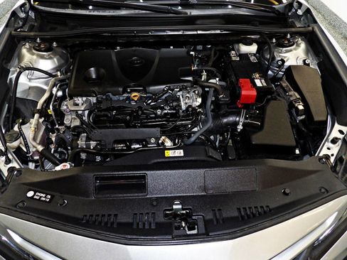 Used 2021 Toyota Camry SE image 22