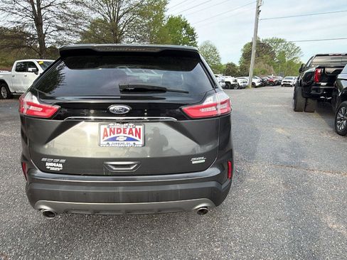 Used 2019 Ford Edge SEL w/ Equipment Group 201A FWD image 6