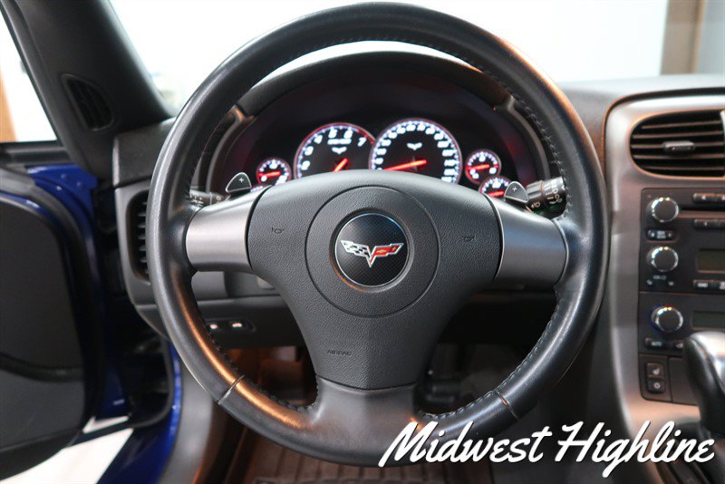 Used 2006 Chevrolet Corvette Coupe w/ Preferred Equipment Group RWD image 30