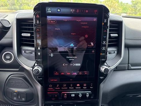New 2026 RAM 3500 Laramie AWD/4WD image 24