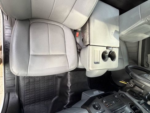 Used 2015 Ford F250 XL RWD image 12