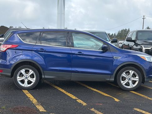 Used 2014 Ford Escape SE image 3