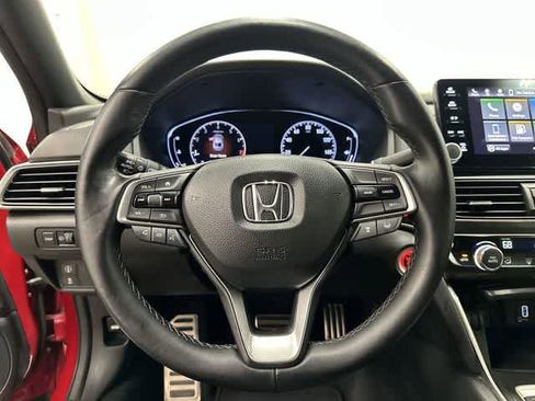 Used 2018 Honda Accord Sport image 15