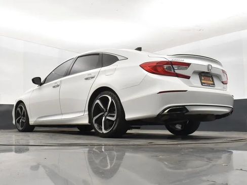 Used 2022 Honda Accord Sport image 12