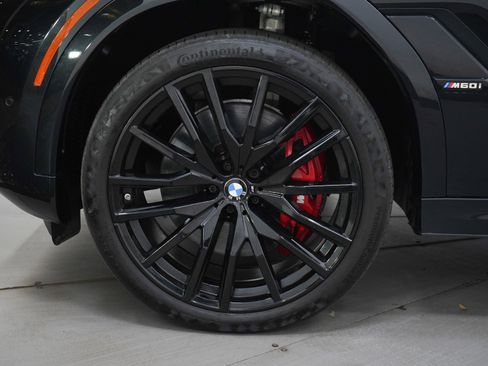 Used 2024 BMW X6 M60i AWD/4WD image 34