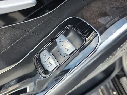 Used 2023 Mercedes-Benz S 580 4MATIC Sedan image 13