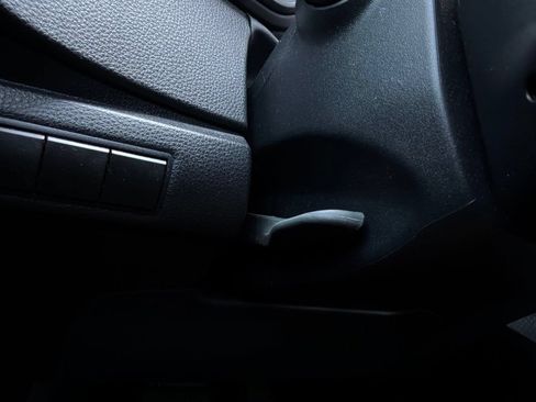 Used 2020 Toyota Corolla LE FWD image 41