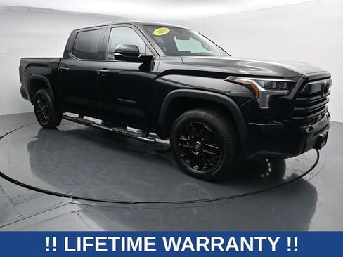 Used 2025 Toyota Tundra Limited AWD/4WD image 2