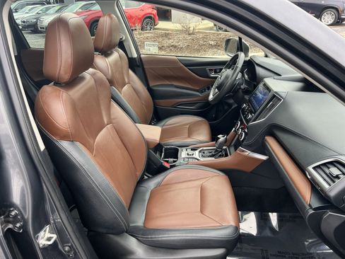 Used 2022 Subaru Forester Touring image 28