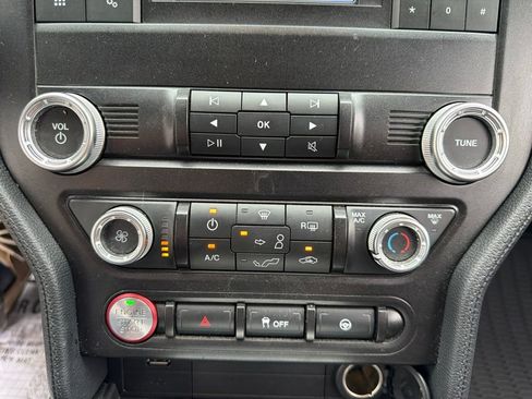 Used 2020 Ford Mustang GT w/ GT Performance Package RWD image 28