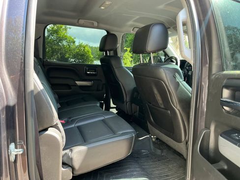 Used 2014 Chevrolet Silverado 1500 LTZ Z71 w/ LTZ Plus Package AWD/4WD image 13