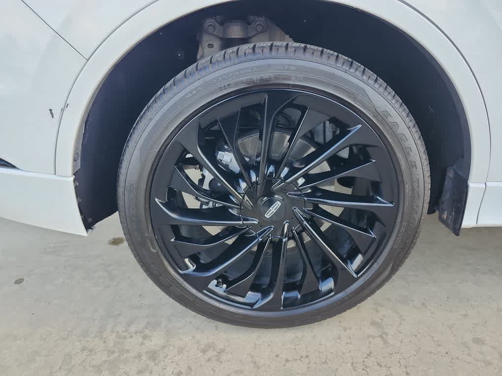 Used 2025 Lincoln Aviator Reserve w/ Equipment Group 201A AWD/4WD image 9