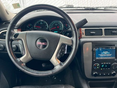 Used 2010 GMC Yukon SLT image 11