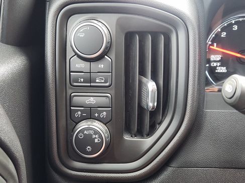 Used 2023 Chevrolet Silverado 1500 Custom AWD/4WD image 22