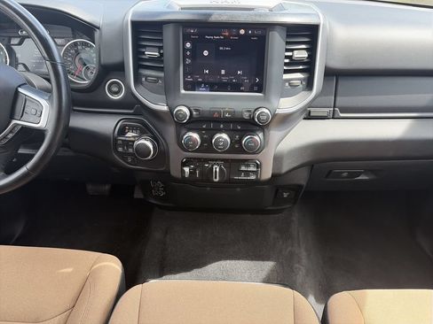 Used 2022 RAM 1500 Big Horn AWD/4WD image 15