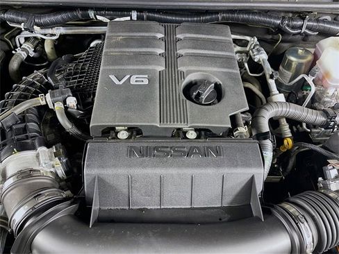 Used 2023 Nissan Frontier SV w/ Technology Package image 28