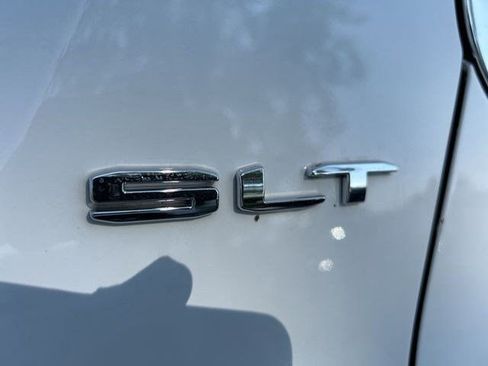 Used 2022 GMC Acadia SLT w/ Preferred Package AWD/4WD image 61