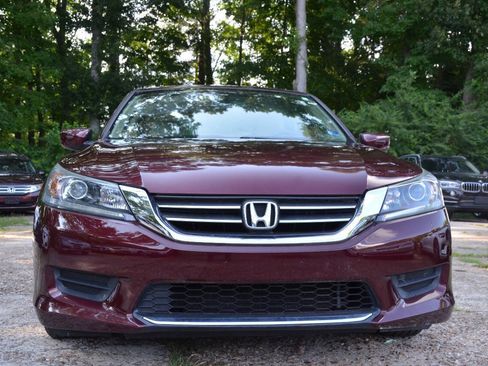 Used 2013 Honda Accord LX image 4