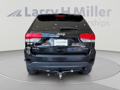 Used 2017 Jeep Grand Cherokee Laredo